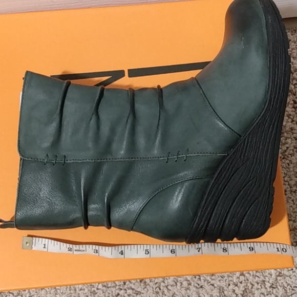 Miz Mooz Tora Boots - Picture 7 of 16